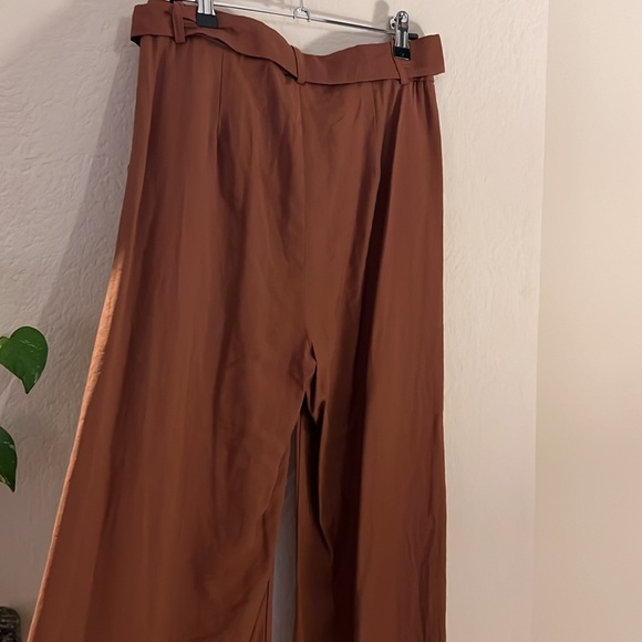 Business As Usual wide Leg Belted Pants P14 - Picture 9 of 10